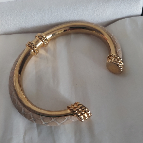 Just Cavalli Snake Skin Bracelet Bangle Cuff Ivory and Gold - Picture 3 of 7